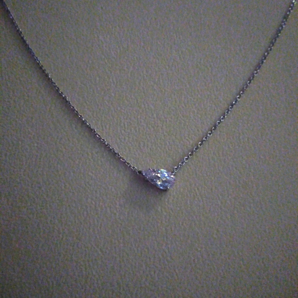 Peyton necklace in silver... Never been worn